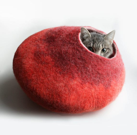 Gift ideas: Cat Nap Cocoon 100% Hand Felted