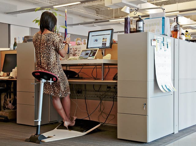 Standing Desk: Leaning on the Locus Seat